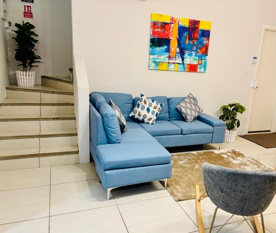 Stunning 3-Bedroom Apartment With Private Rooftop Terrace & Gorgeous Pool Flic-en-Flacq Екстериор снимка